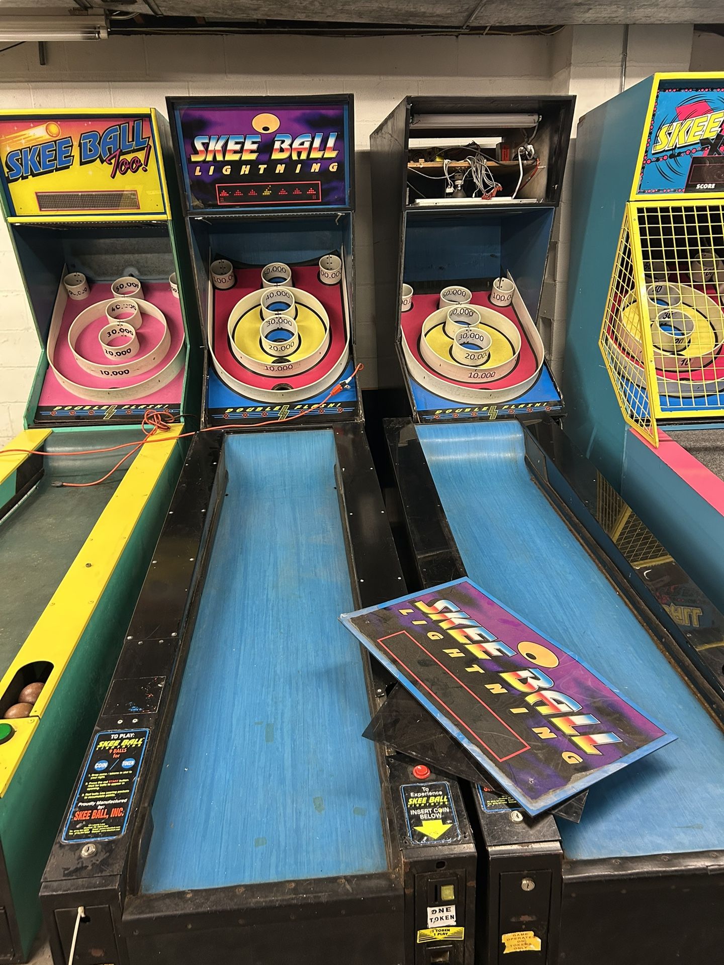 (2) Lightning Skeeball