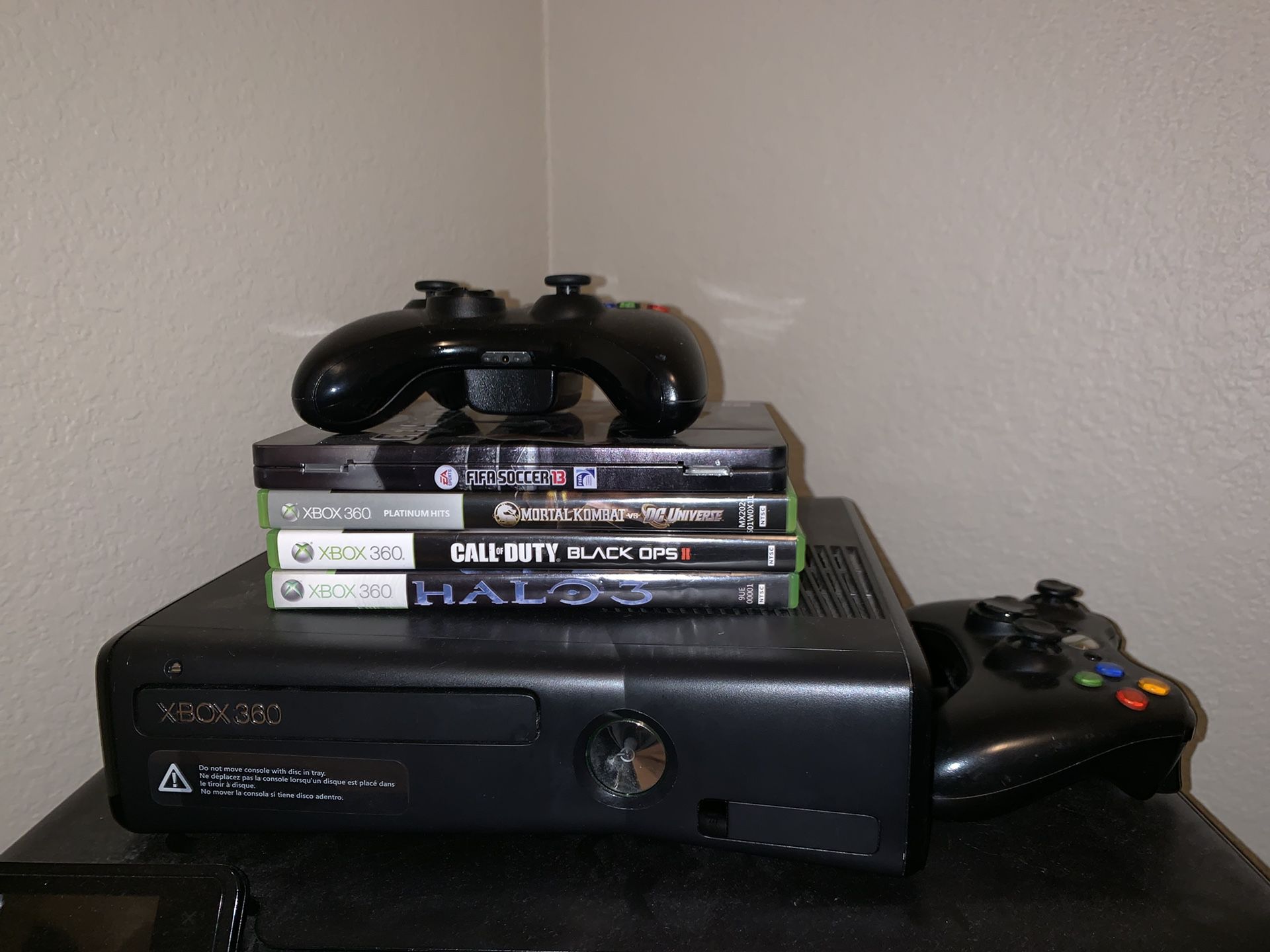 Xbox 360 two controllers and games