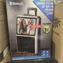 Touch Screen Kareoke Portable Bluetooth Party Speakers.  Free Wireless 🎤 