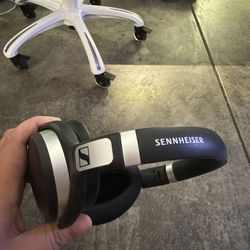 Sennheiser 4.50BT Headphones Noise canceling