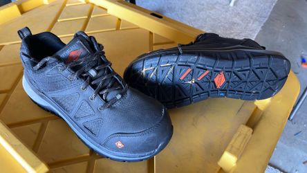 Steel toe work boots