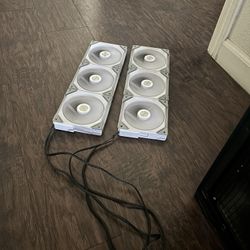 Lian Li UNI SL Wireless PC Fan 120mm RGB ATTENTION READ DESCRIPTION FOR DESKTOP’s NO BOX 📦!!) PICK UP ONLY NO TRADE 💲75 FOR All FIRM ON PRICE 