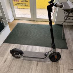 Ninebot D40X Electric Scooter 