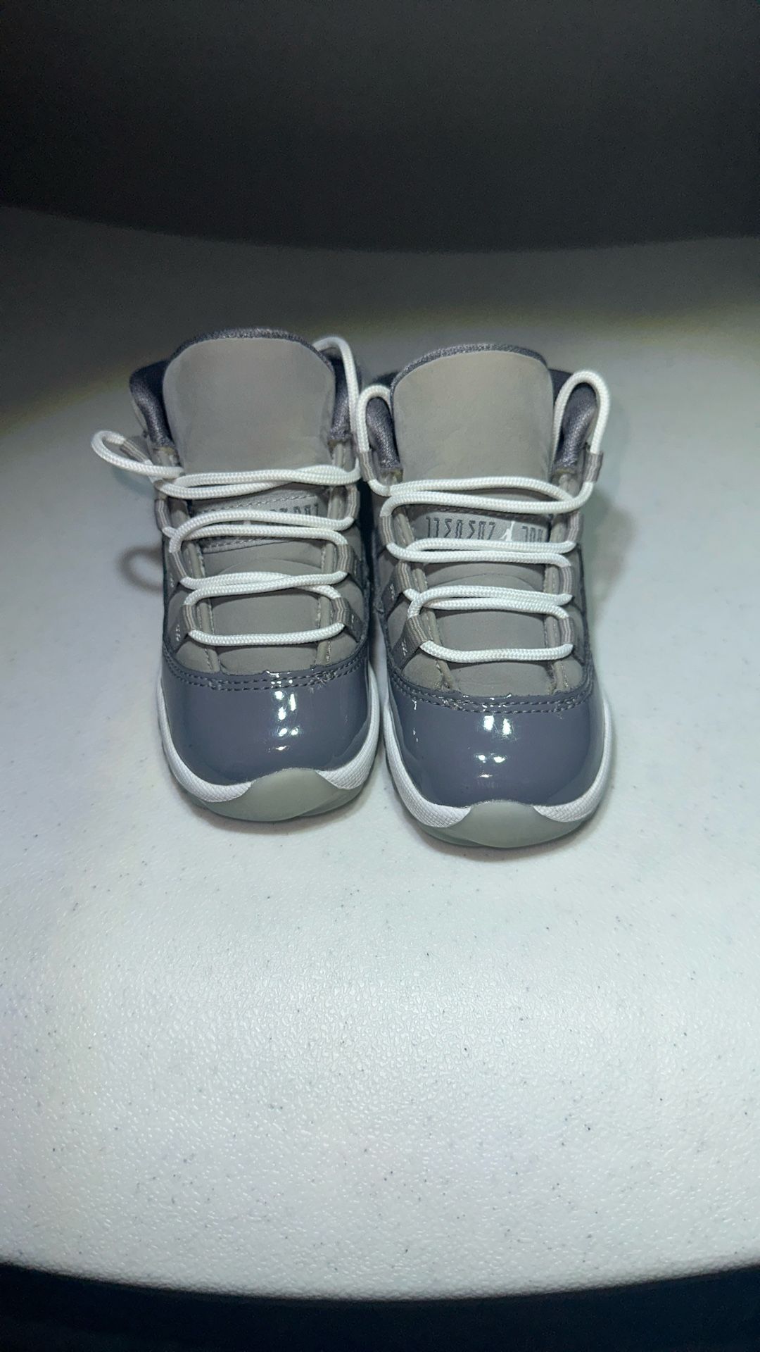 Jordan 11 Retro “Cool Grey” -toddler 6C