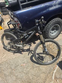 Intense 6.6 medium AM mtb