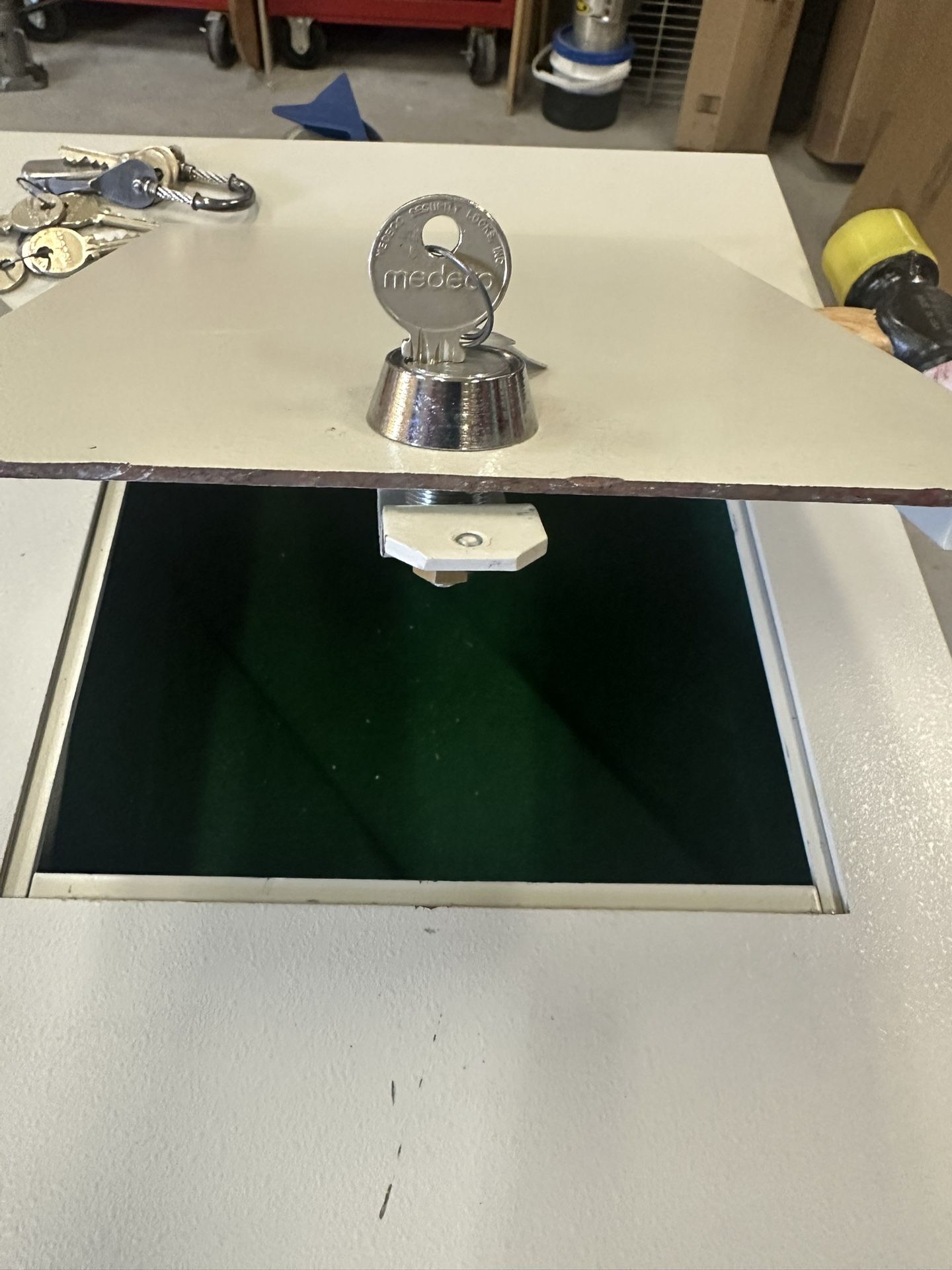 Wall Mount Heavy Duty Keyed Safe. New Business equipment