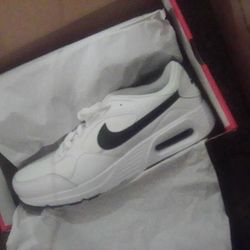 Air..MAx Size 13s
