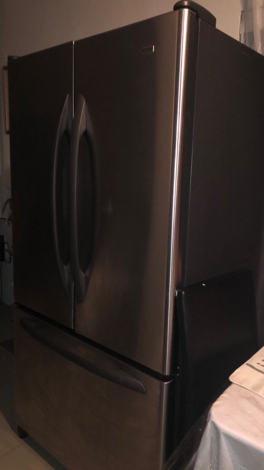 Refrigerator Kenmore 