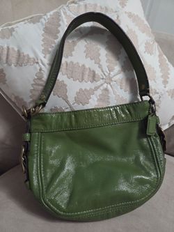 Vintage Y2K Coach Zoe Mini Shoulder Bag Olive Green Patent Leather purse