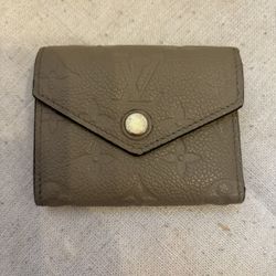 Louis Vuitton Wallet 