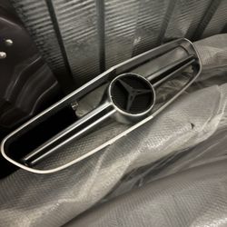 Mercedes Benz Front Grille 