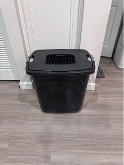 Large Black Laundry Hamper w/ Lid & Handles