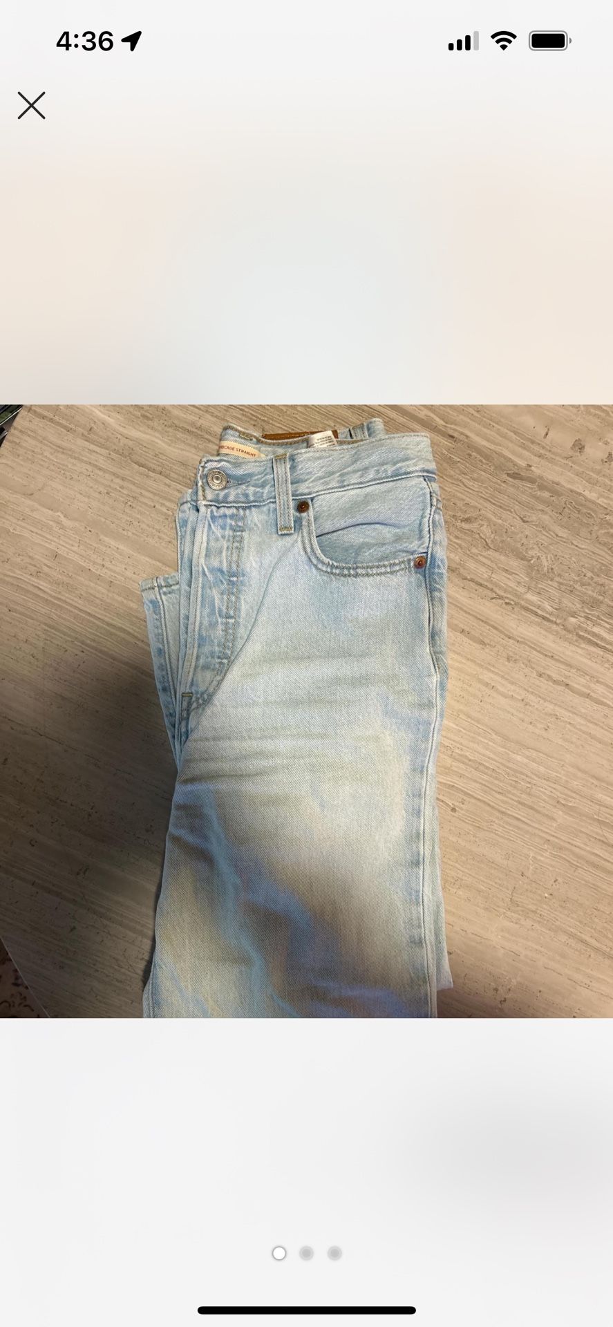 Levi’s Light Wash Rib cage Straight Jeans Size 26