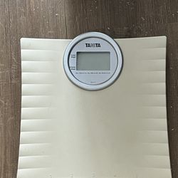 Digital Weight Scale With Five Settings That You Can Save