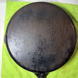 [RARE] ANTIQUE #8 CAST IRON SKILLET MADE IN USA 10.5 ”  A