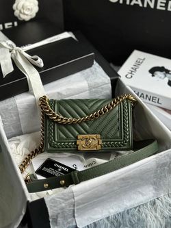 Chanel le Boy small