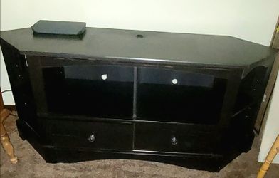 Entertainment stand