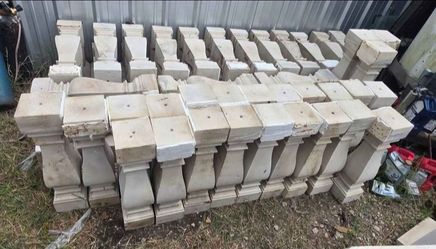 45 ft selling together 45 ft  cast stone pickets 42 In  and top selling together $2500
