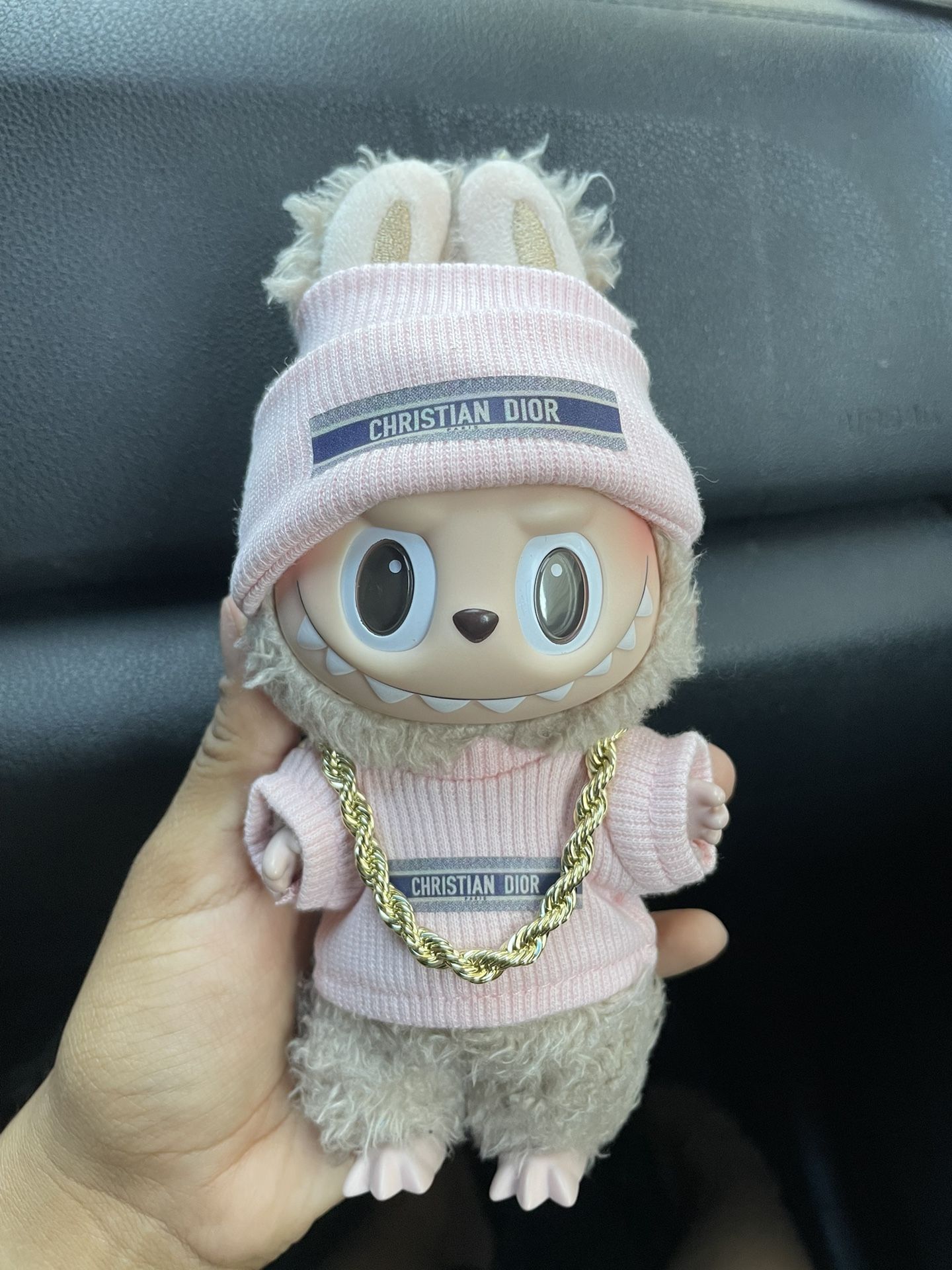 Labubu Outfit 