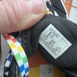Pride vans 