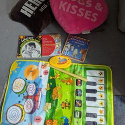 FREE! Pillows, Books, Working Music Mat For Babies/Toddlers