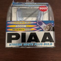 PIAA xtreme White Plus Head Lamp Replacement Bulbs