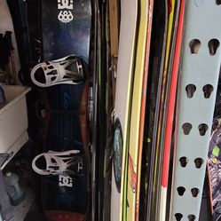 Snowboard With Bindings