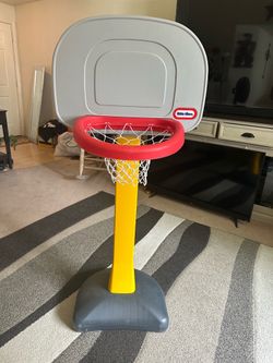 Kids basketball hoop
