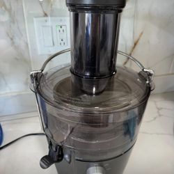 NutriBullet juicer