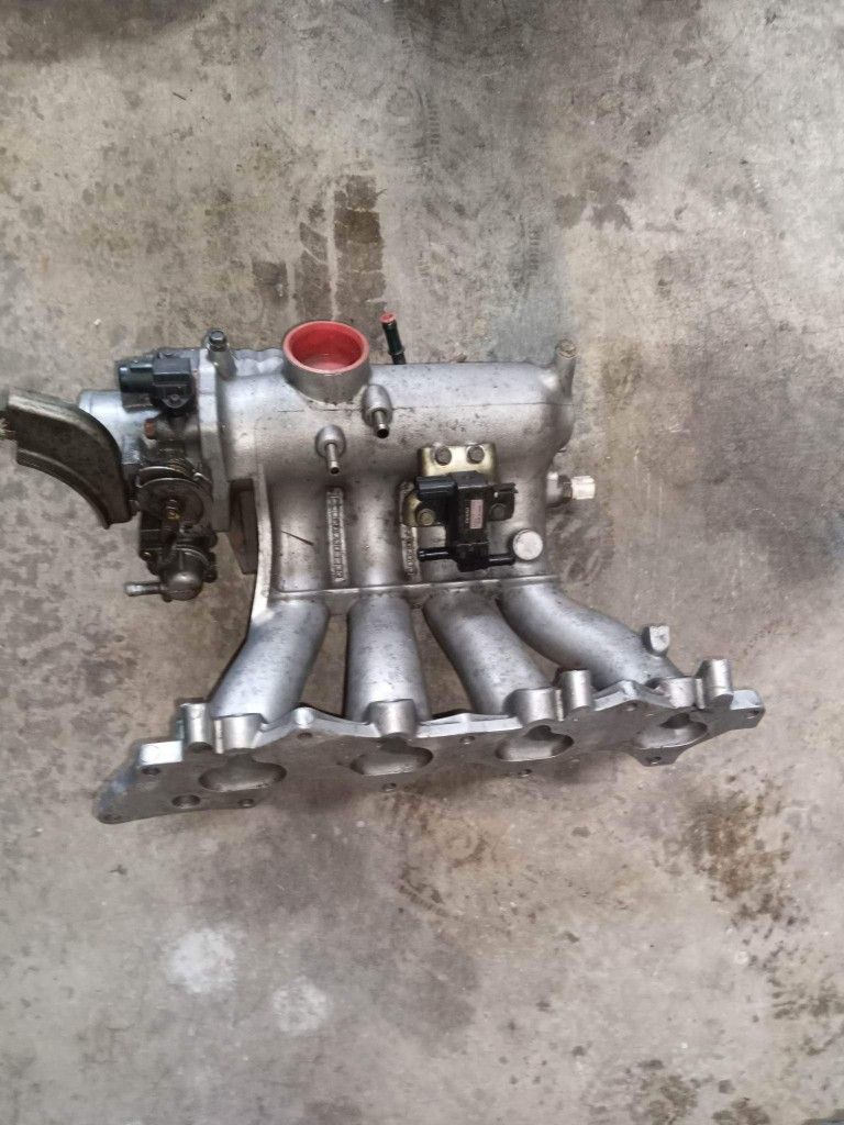 Intake Manifold Honda Civic/ Acura