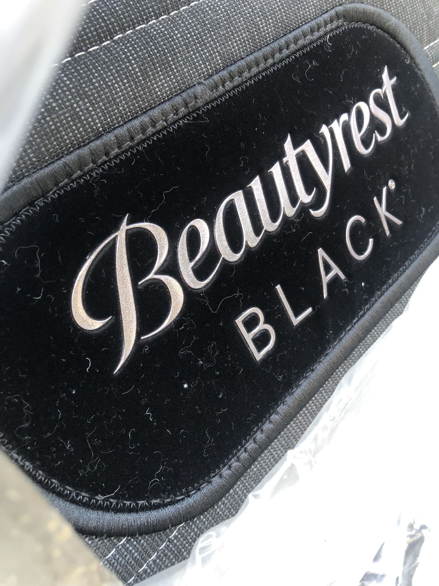 California King Size Beautyrest Black L Class Medium Pillow Top Cooling Mattress Bed Memory Foam Adjustable Base Stearns Foster Tempurpedic Purple Box