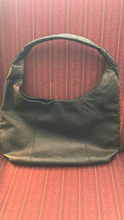 PERLINA.   large tote    20” X 17”