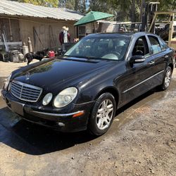 2006 Mercedes-Benz E-class Part Out 