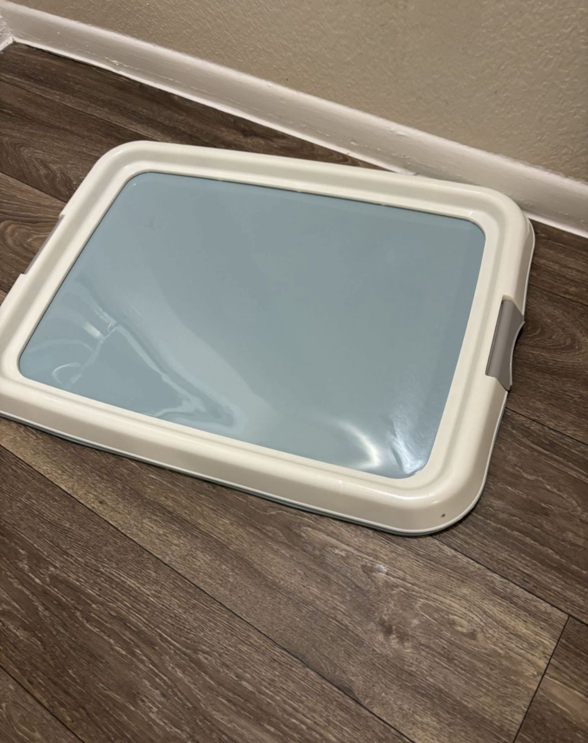 Training Pad Holder - Square
