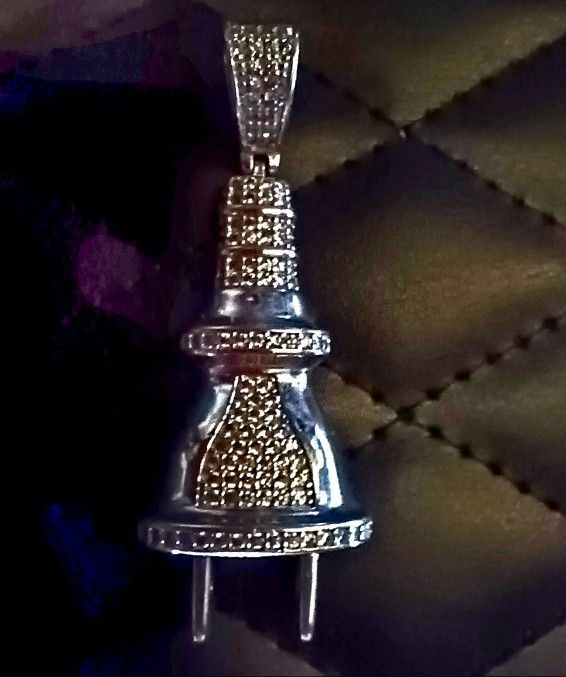 Plug Pendant Solid Sterling Silver With 2ct Moissanite Diamonds