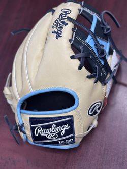 Rawlings HOH 11.5” Carolina Blue/Navy PROR204-2XCB Pro H-Web Infield Glove