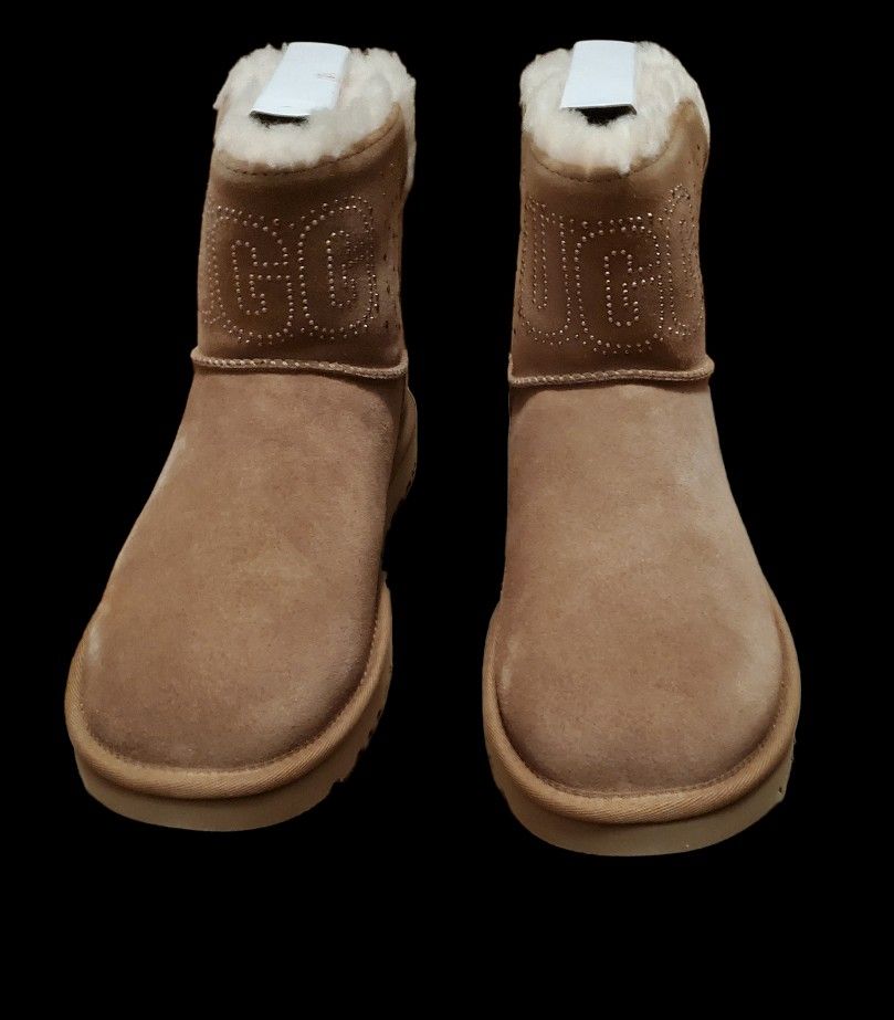 Tan Ugg Boots