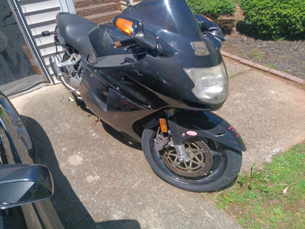 1999 Honda CBR 1100XX BLACKBIRD