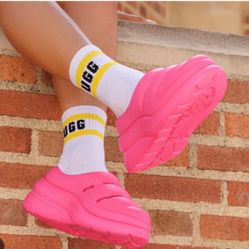 GIRLS UGG PINK SHOES SZ 12T