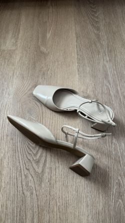 Zara Cream Square Toe Slingback Heels Minimalist Women’s Heel 6.5