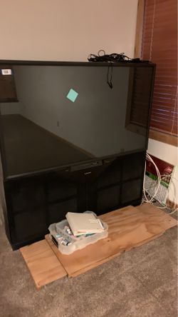 Mitsubishi 50 inch TV
