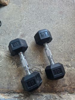 Pair of coated hexagonal dumbells, 20 lbs total