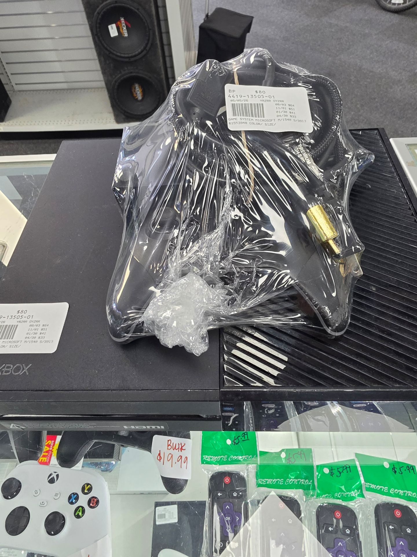 XBOX One 500GB with Cords and Controller. ASK FOR RYAN. #4(contact info removed)5-01