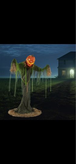 7’ Animated Pumpkin Scarecrow DISCOUNTED!!