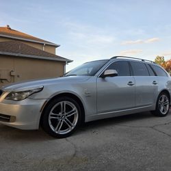 2010 BMW 5-Series Sport Wagon