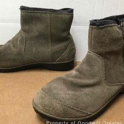 Sorel Grey Suede Women's Boots Size 10


