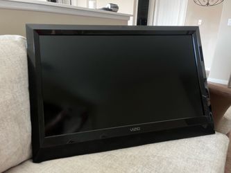32” Vizio TV