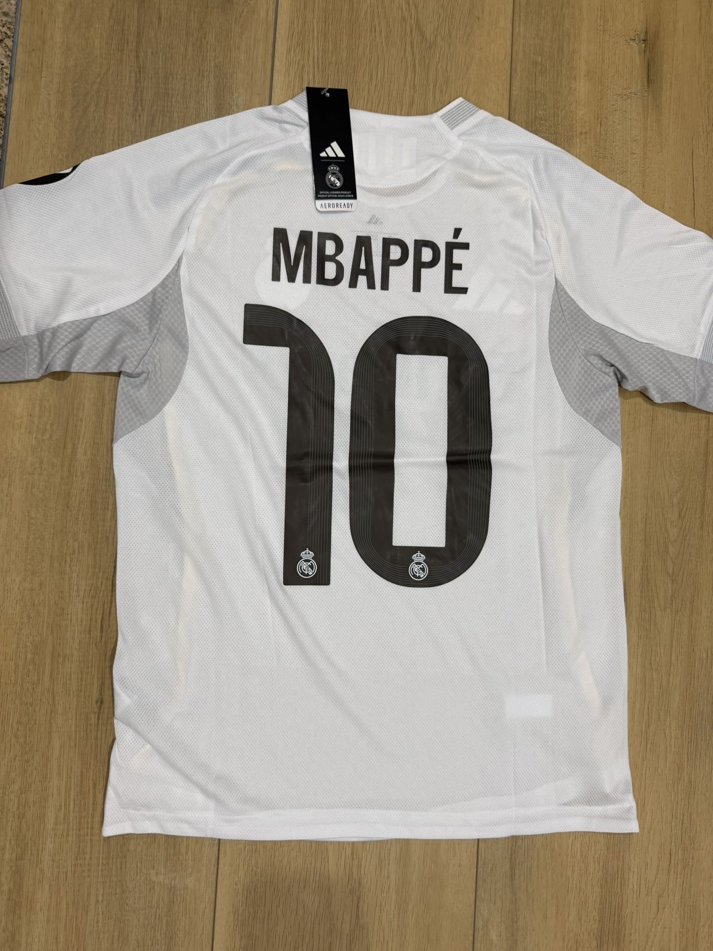 Kylian Mbappé Real Madrid jersey