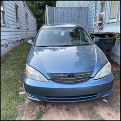 2003 Toyota Camry · SE Sedan 4D(part)