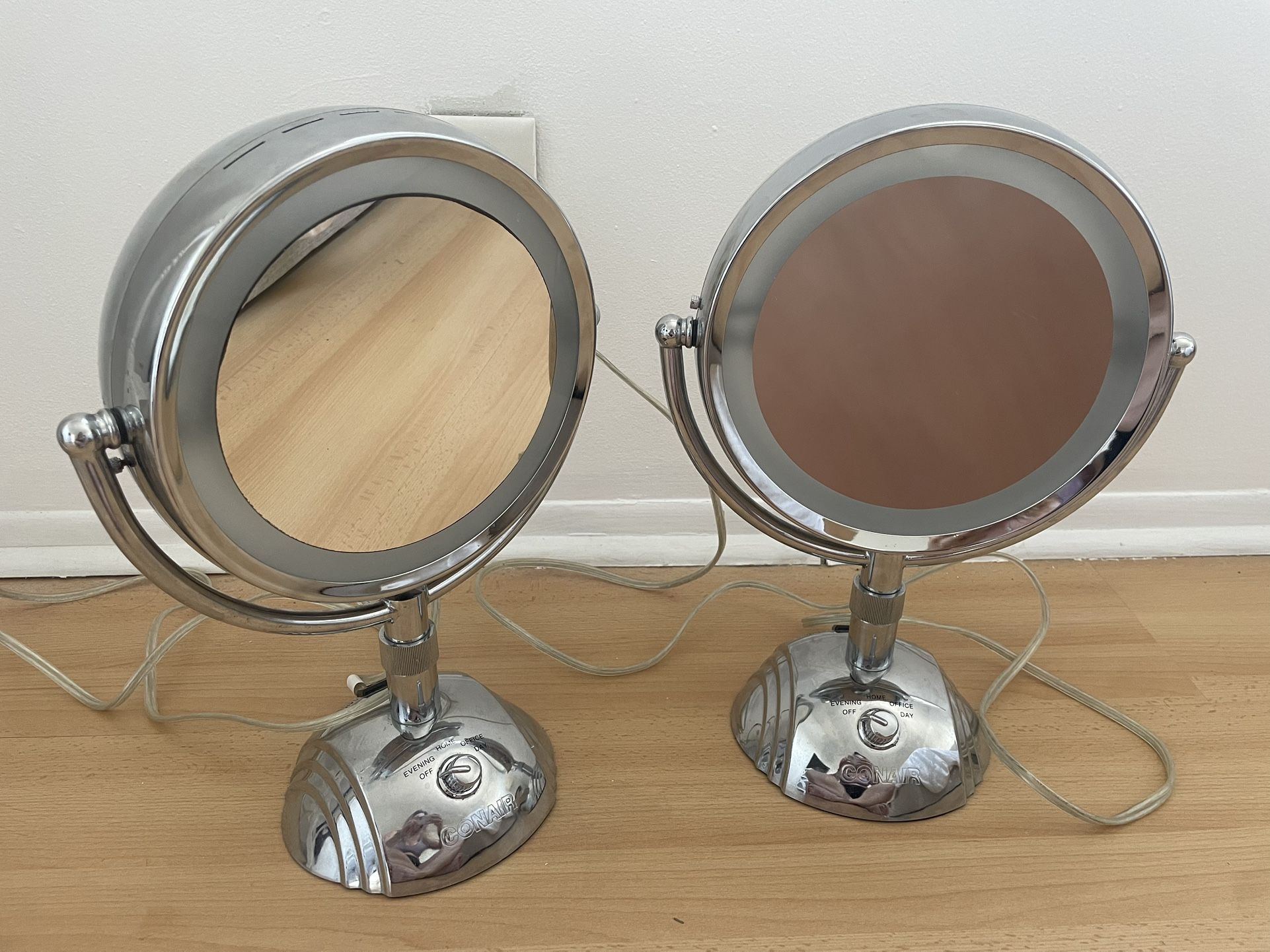2 Conair Double Sided Lighted Makeup Mirror